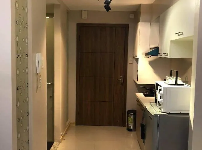 R & E Suites Room 2 Aparthotel Manila
